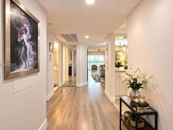 1400 SW 137th Ave, Unit 305F, Pembroke Pines, FL 33027