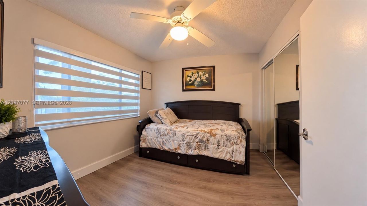 1400 SW 137th Ave, Unit 305F, Pembroke Pines, FL 33027 Photo