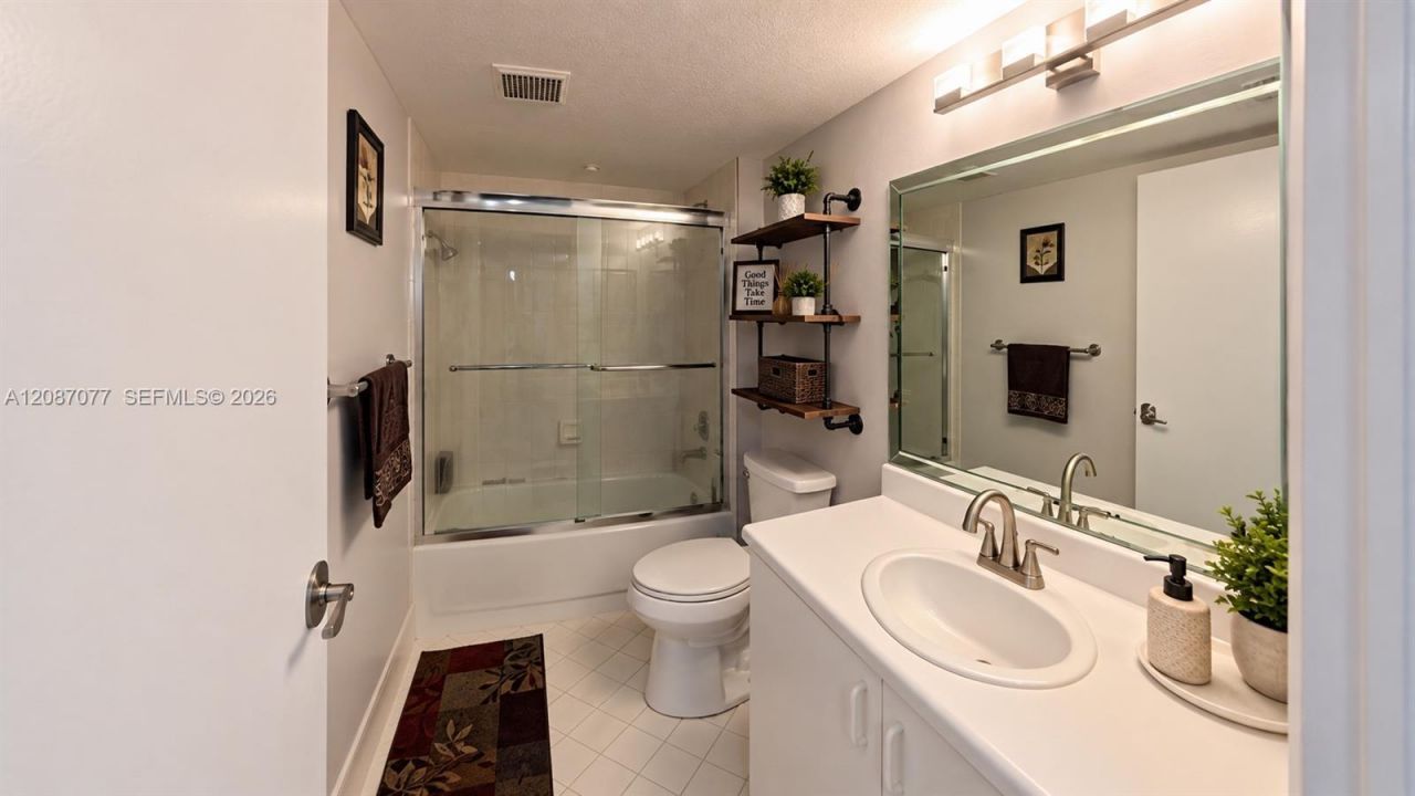1400 SW 137th Ave, Unit 305F, Pembroke Pines, FL 33027 Photo