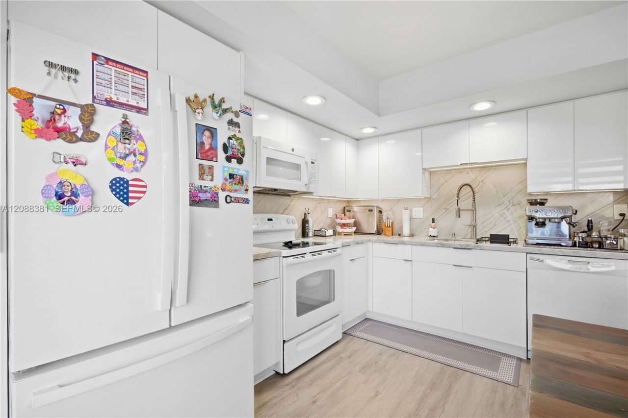 8420 SW 133rd Ave Rd, Unit 407, Miami, FL 33183 Photo