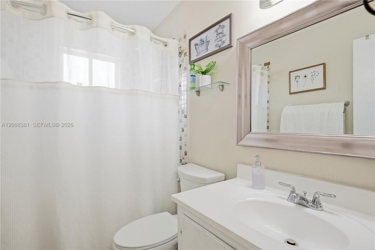 8420 SW 133rd Ave Rd, Unit 407, Miami, FL 33183 Photo