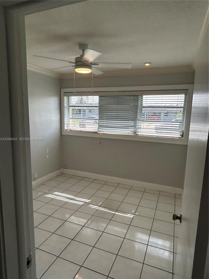 5372 W 4th Ln, Hialeah, FL 33012 Photo