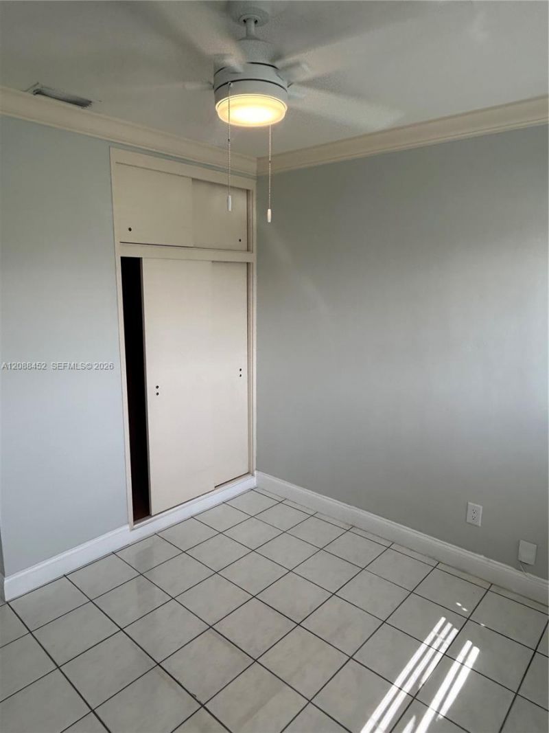 5372 W 4th Ln, Hialeah, FL 33012 Photo