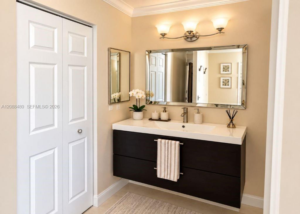 14901 SW 80th St, Unit 210, Miami, FL 33193 Photo