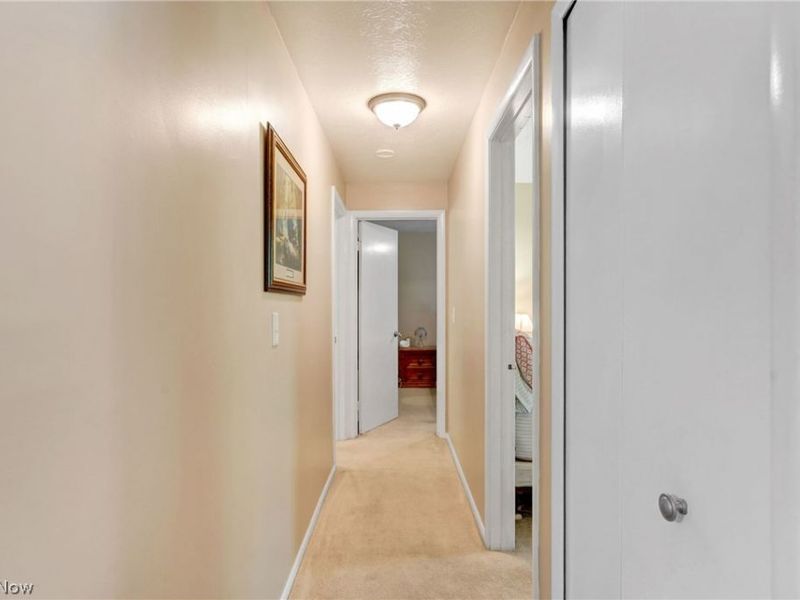 8635 N Akins Road, Unit 202, North Royalton, OH 44133 Photo 10