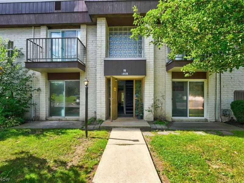 8635 N Akins Road, Unit 202, North Royalton, OH 44133 Photo 21