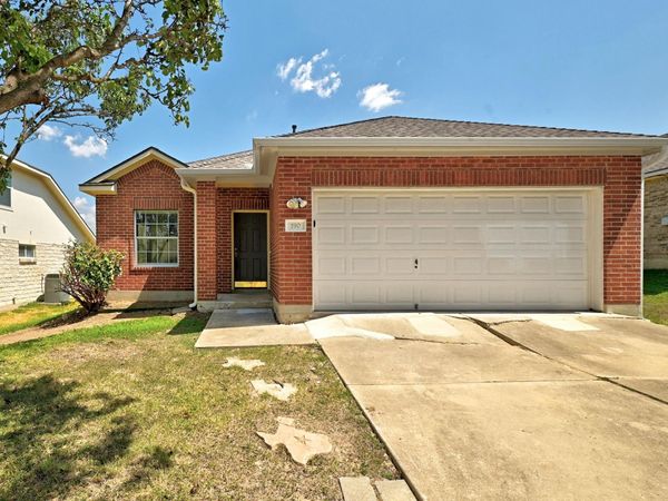 190 Pecanwood North, Kyle, TX 78640