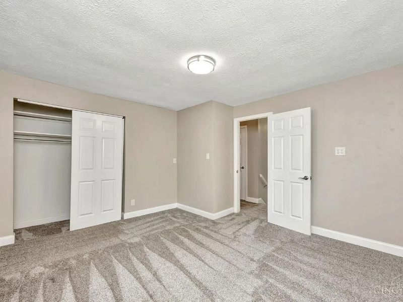 2244 West Elkton Rd, Hamilton, OH 45013 Photo 14