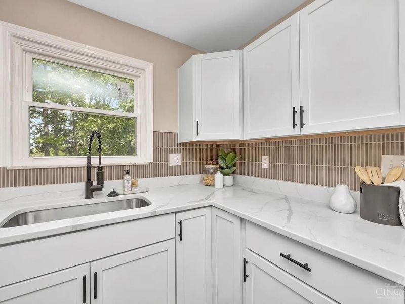 2244 West Elkton Rd, Hamilton, OH 45013 Photo 8