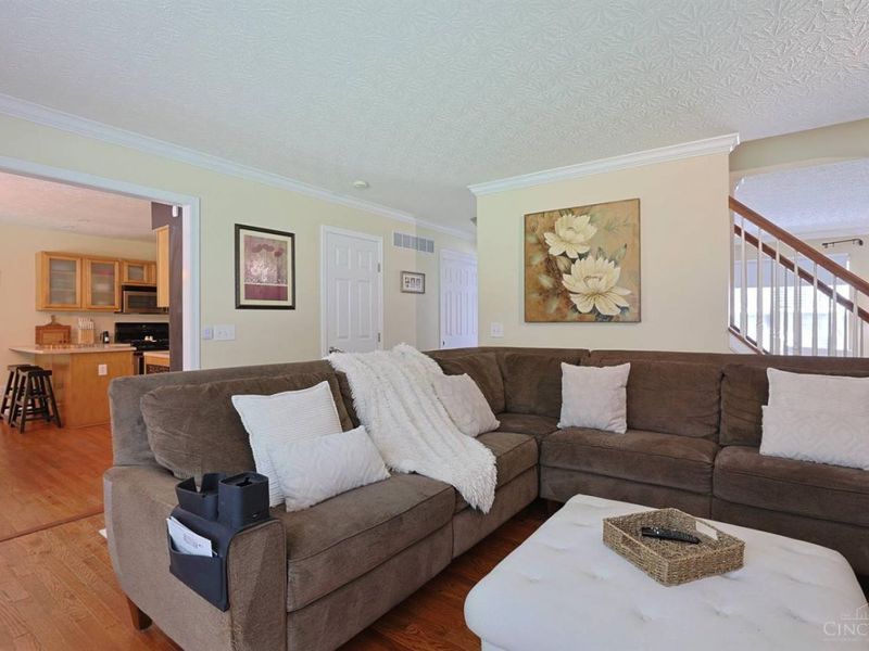 1147 Stableview Circle, Hamilton Township, OH 45039 Photo 10