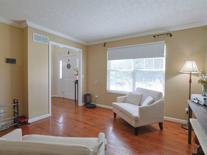 1147 Stableview Circle, Hamilton Township, OH 45039 Photo 8