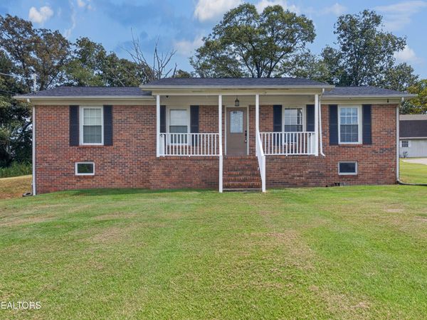 217 Rosewood Lane, Smithville, TN 37166