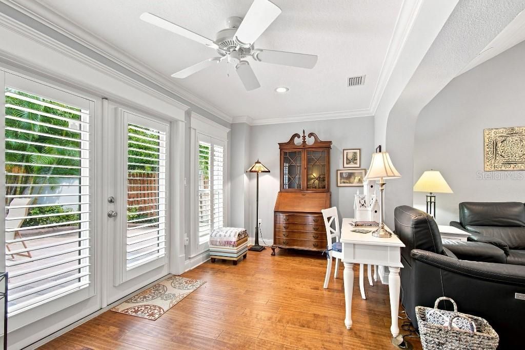 8643 Piper Lane, Seminole, FL 33777 Photo