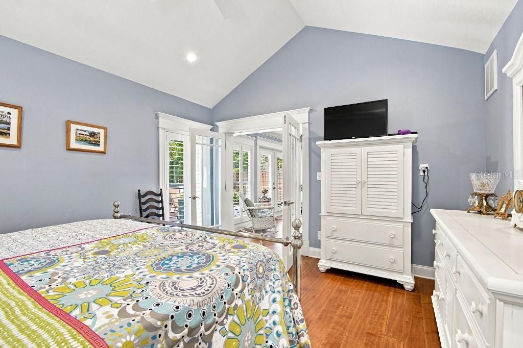 8643 Piper Lane, Seminole, FL 33777 Photo