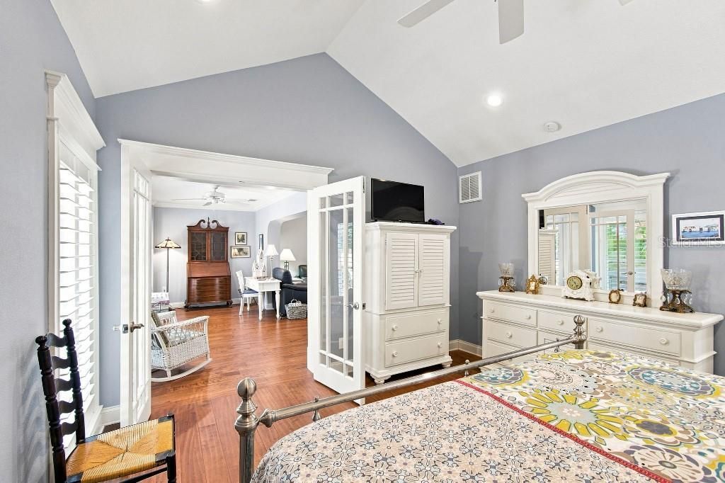 8643 Piper Lane, Seminole, FL 33777 Photo