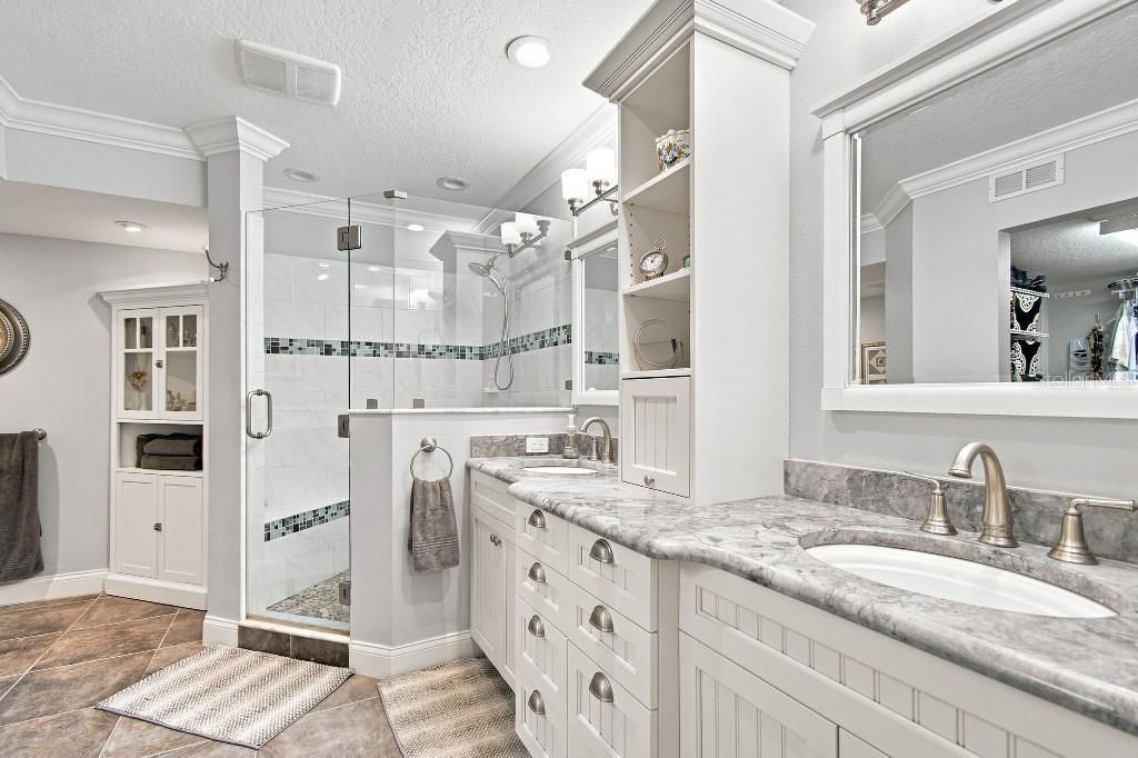 8643 Piper Lane, Seminole, FL 33777 Photo