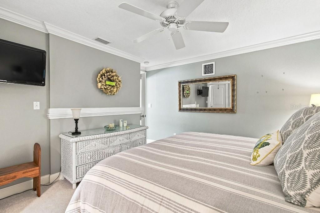8643 Piper Lane, Seminole, FL 33777 Photo