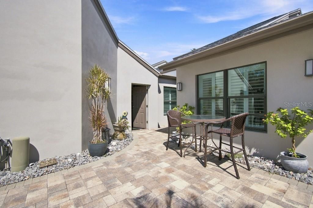 8643 Piper Lane, Seminole, FL 33777 Photo