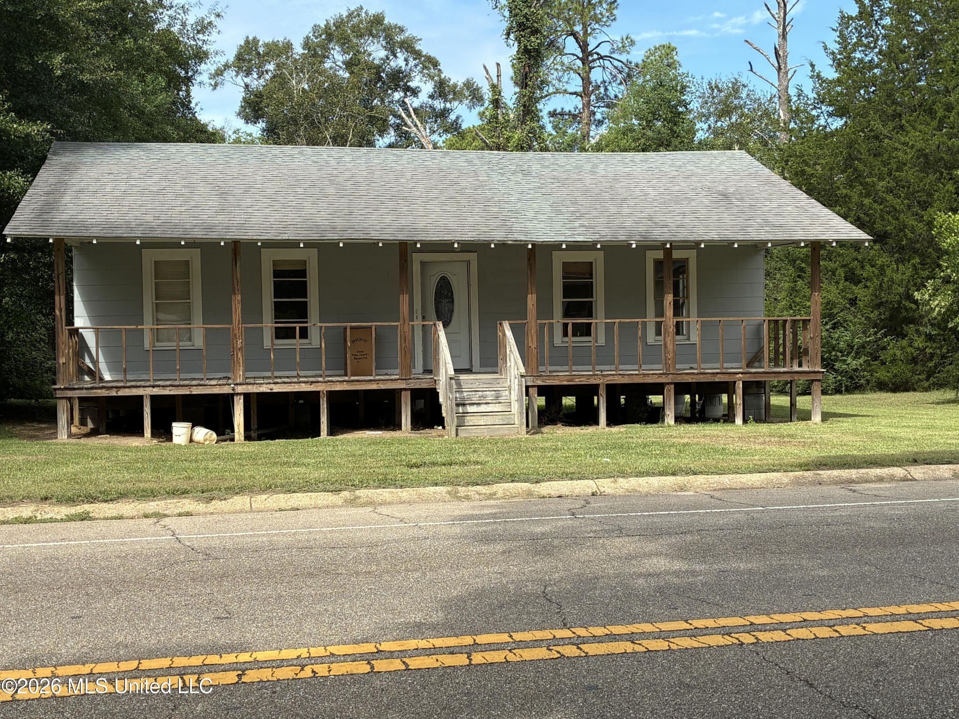 620 Bendat Street, McComb, MS 39648 Main Photo