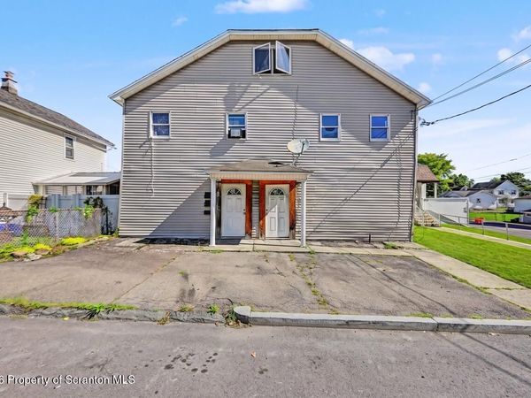 206-208 Union Street, Taylor, PA 18517