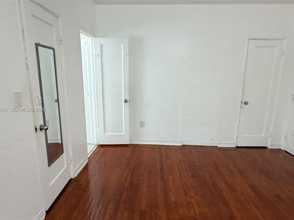 8020 Abbott Ave, Unit 7, Miami Beach, FL 33141