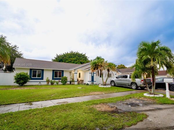 13814 SW 281 ST SW, Homestead, FL 33033