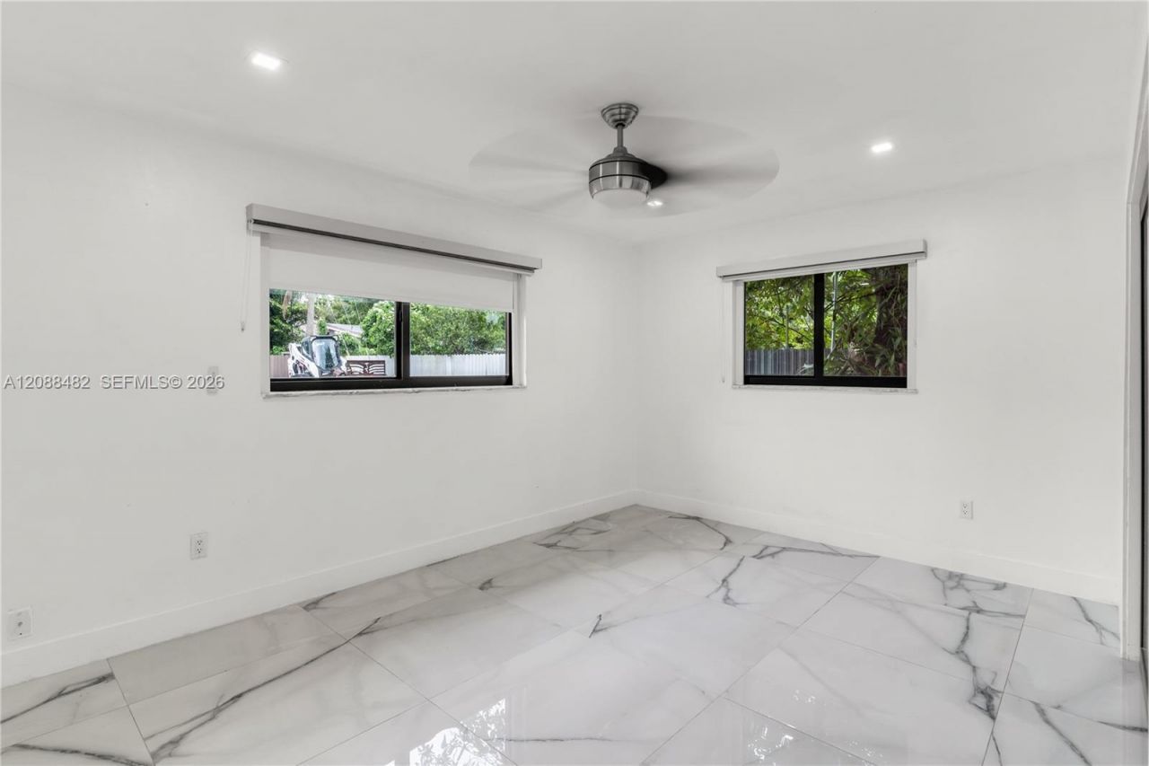 18731 SW 87th Ave, Cutler Bay, FL 33157 Photo