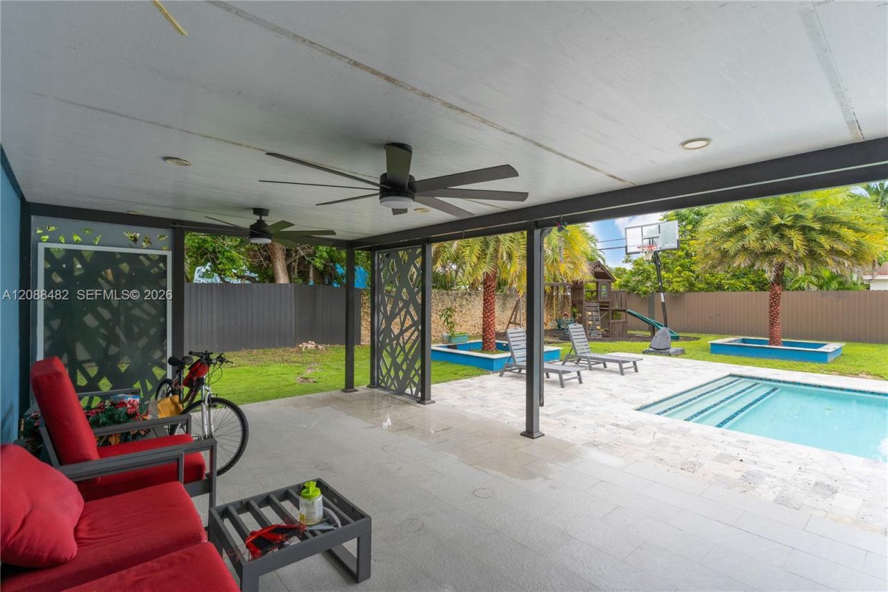 18731 SW 87th Ave, Cutler Bay, FL 33157 Photo