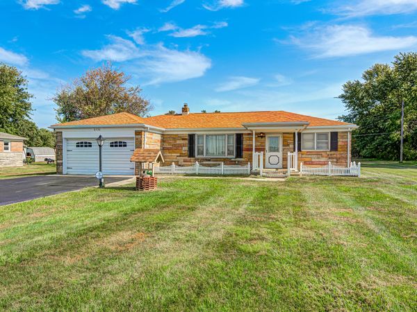 6730 N Michigan Road , Fairland, IN 46126
