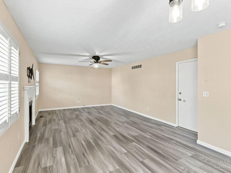 8031 Simpson Creek Way, Deerfield Township, OH 45040 Photo 11