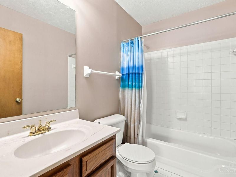 8031 Simpson Creek Way, Deerfield Township, OH 45040 Photo 32