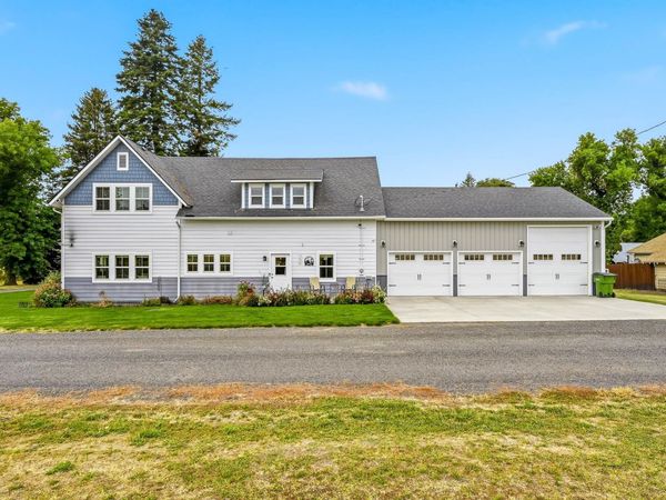 303 E Adams St., Farmington, WA 99128