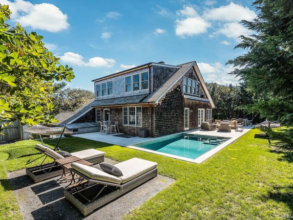 74 Hampton Lane , Amagansett, NY 11930
