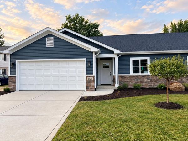 1703 Firestone Lane , Valparaiso, IN 46383
