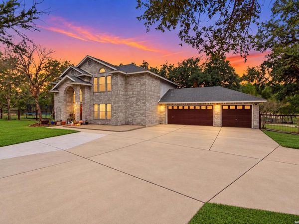 3303 TRIPLE MDWS, San Antonio, TX 78263