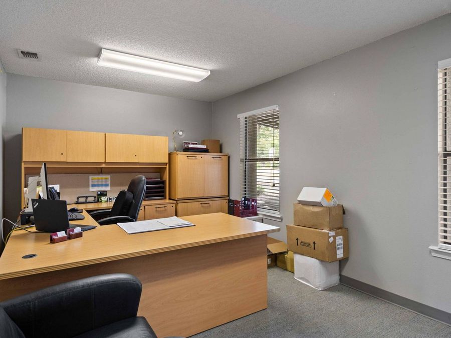 Property Image 24