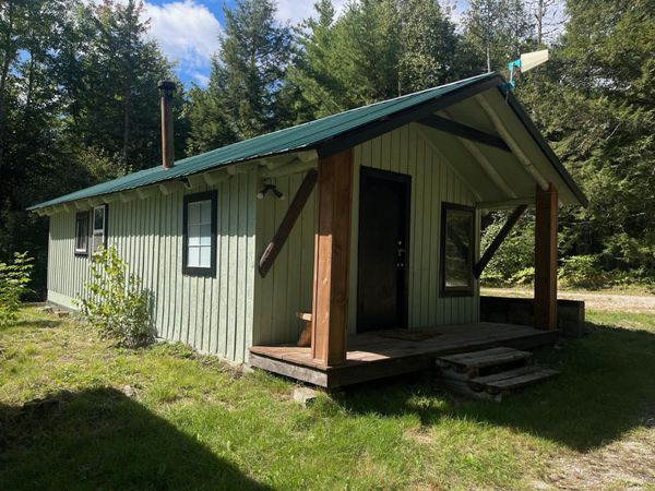 28 Middle Street , Grand Falls Twp, ME 04417