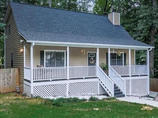 389 Saint Albans Court SW, Mableton, GA 30126