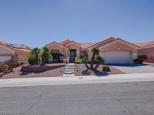 3004 Darby Falls Drive , Las Vegas, NV 89134