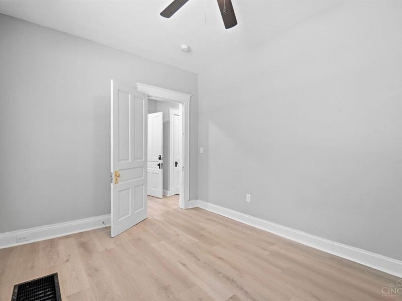 2361 Highland Avenue, Norwood, OH 45212 Photo 23