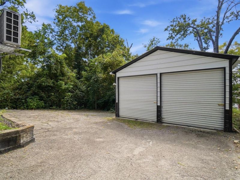 2361 Highland Avenue, Norwood, OH 45212 Photo 57