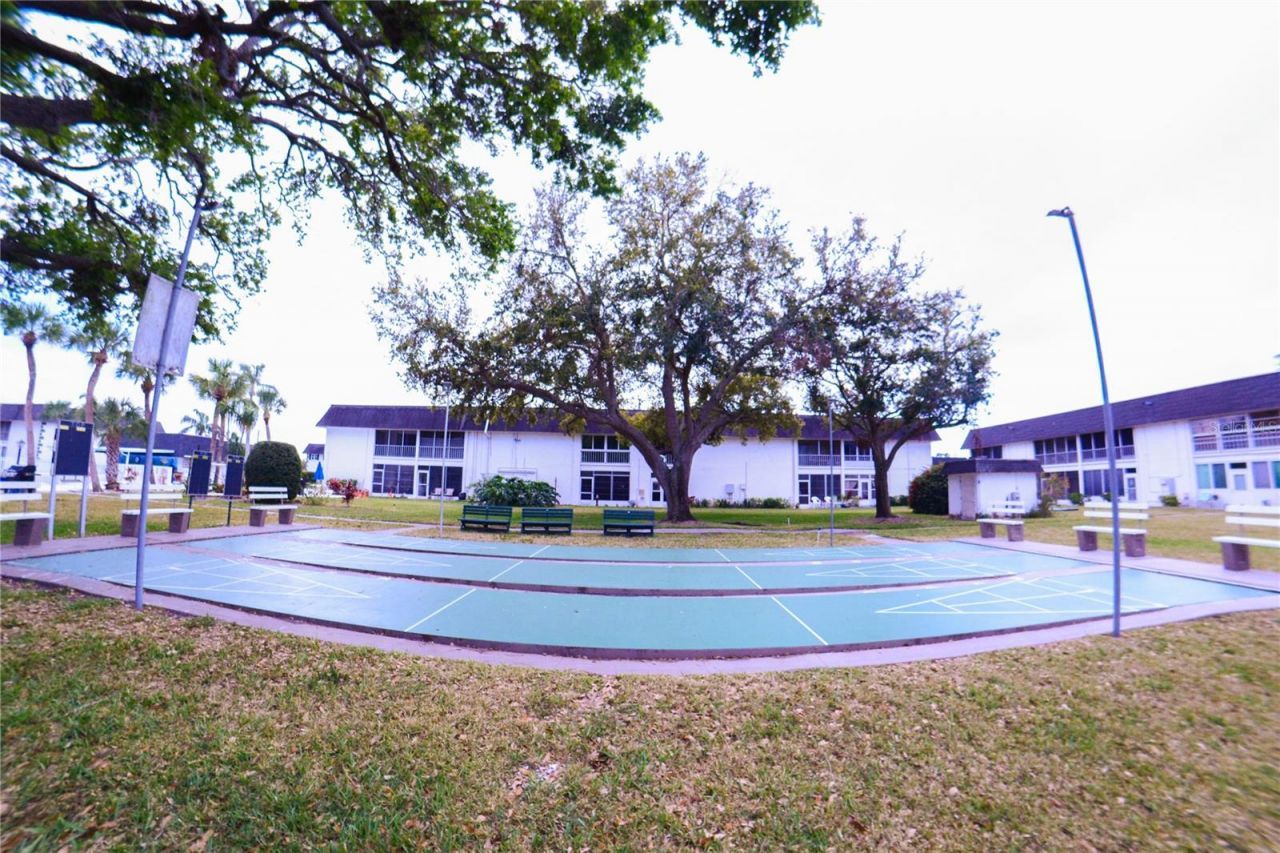 105 47th Avenue Drive W, Unit 377, Bradenton, FL 34207 Photo