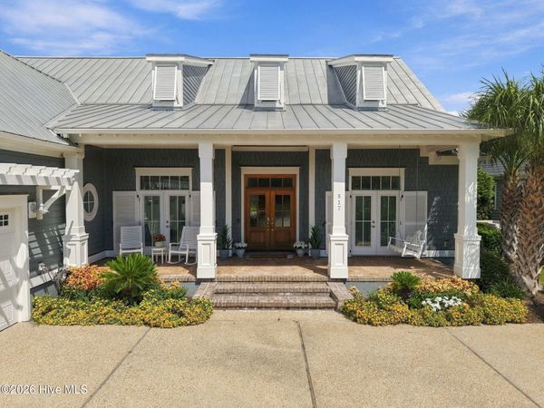 517 Moss Tree Drive, Wilmington, NC 28405