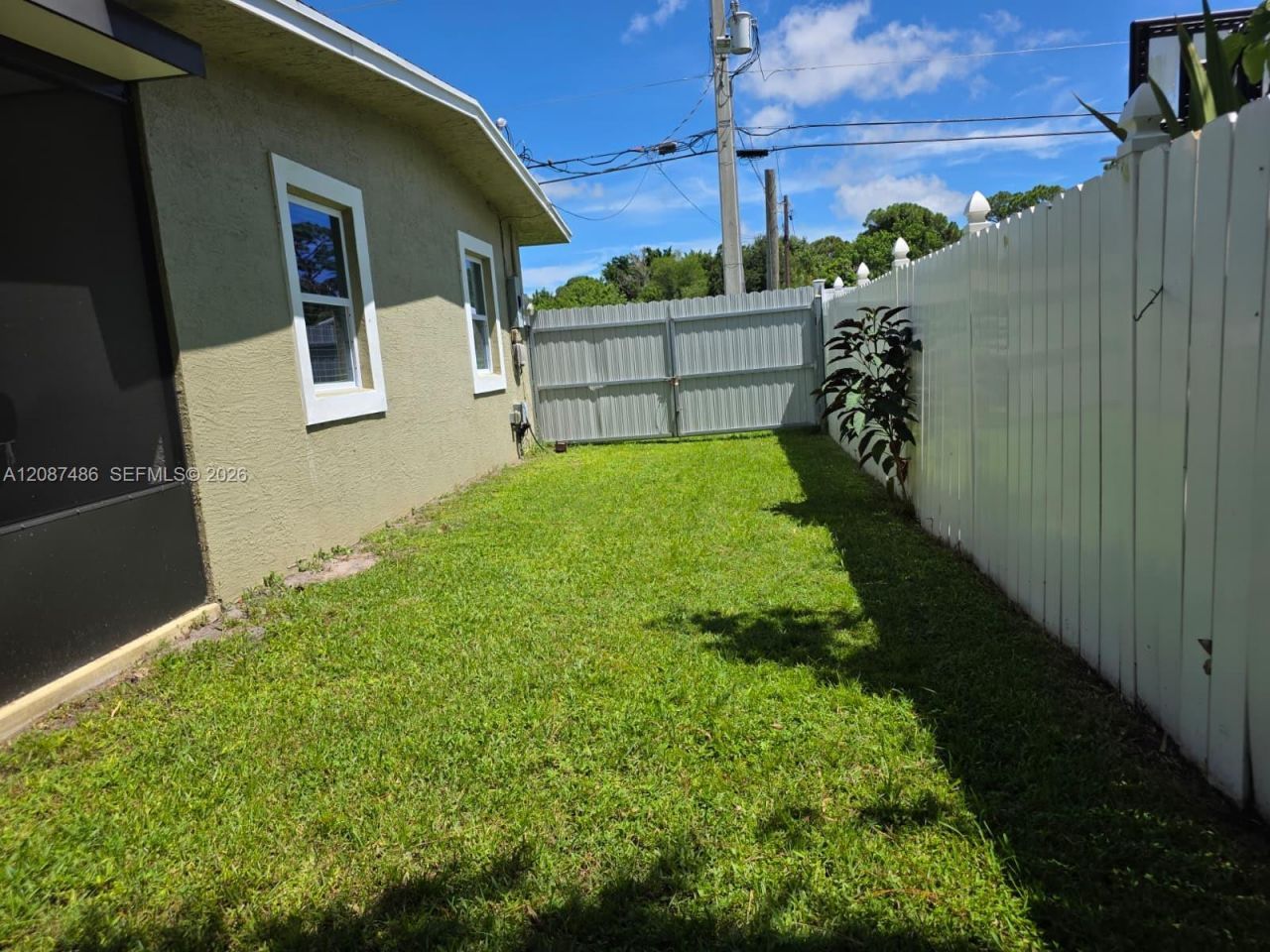 3126 SE Monte Vista St, Port Saint Lucie, FL 34952 Photo