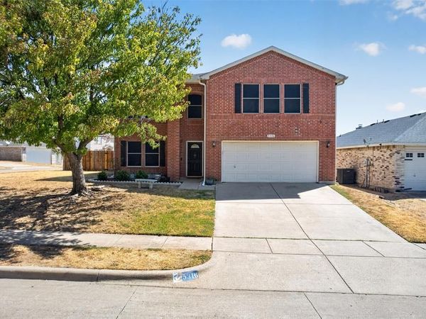5316 Bedfordshire Drive, Fort Worth, TX 76135