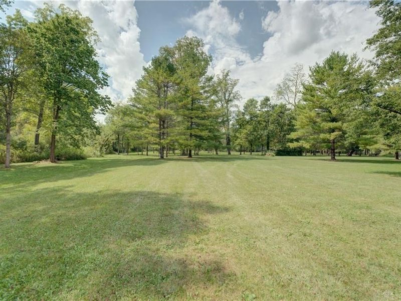 7802 N Greenville Celina Road, Greenville, OH 45331 Photo 4