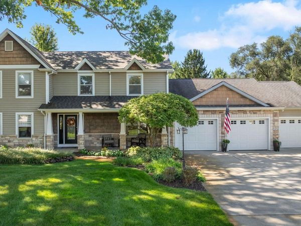 54541 Hunters Court, Elkhart, IN 46514