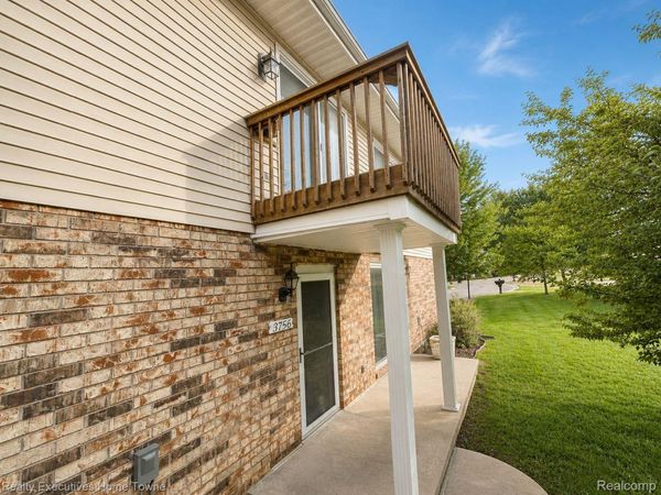 3756 Ramblewood Drive, Port Huron, Mi 48060