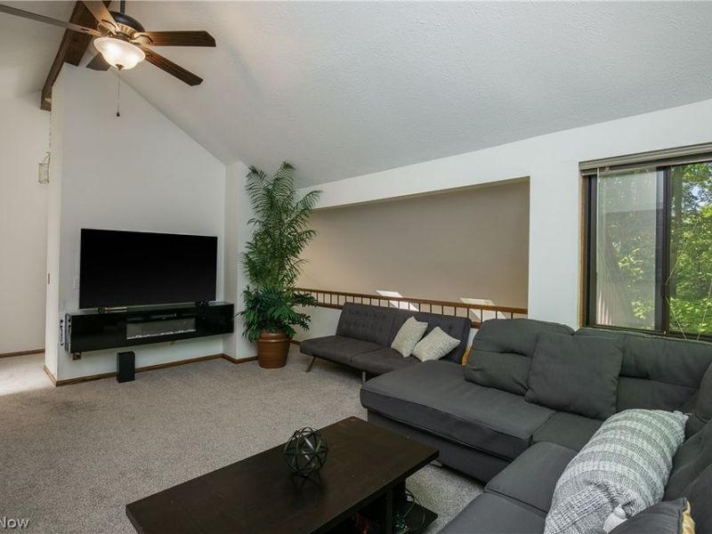 2153 Pinebrook Trail , Cuyahoga Falls, OH 44223 Photo 28