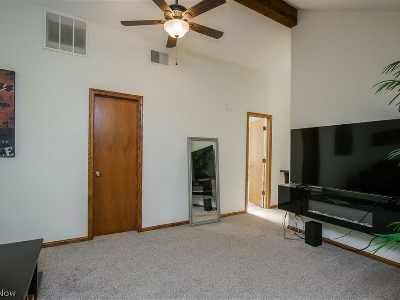 2153 Pinebrook Trail , Cuyahoga Falls, OH 44223 Photo 29